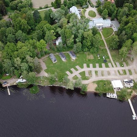 Triangeli -Glampingmokki Hotel Hämeenlinna Eksteriør billede